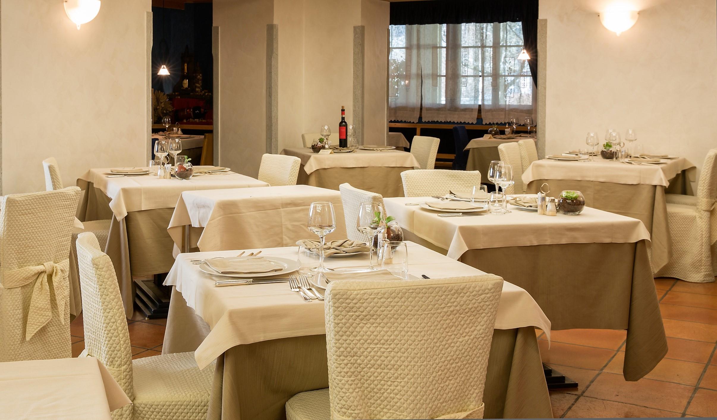 Rezia Hotel